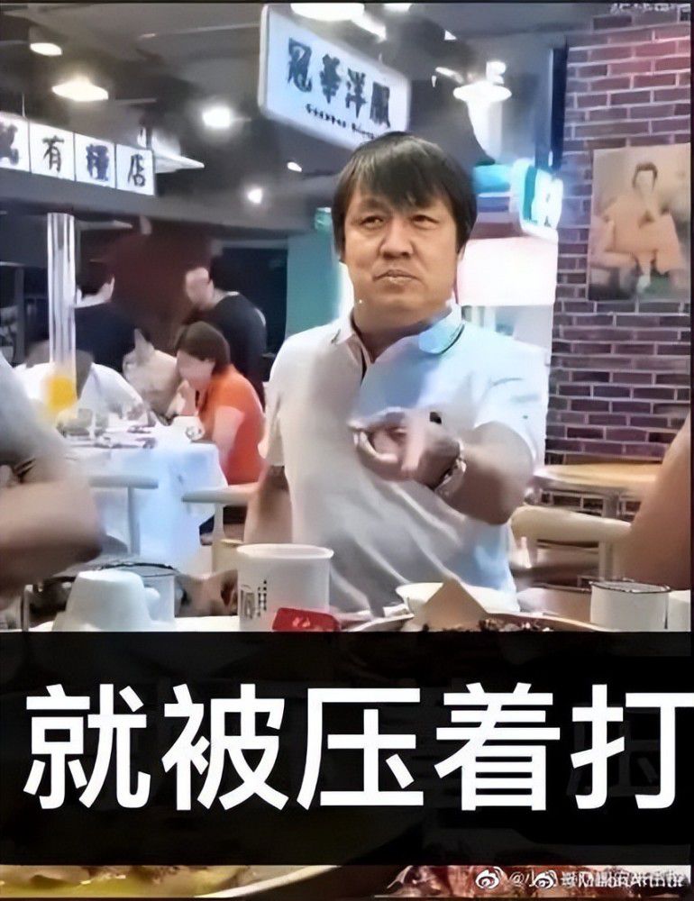 银行司理雅各布(弗兰克·格里罗饰)的同事被大盗夺往生命，而他将和差人(布鲁斯·威利斯饰)联手礼服凶手。